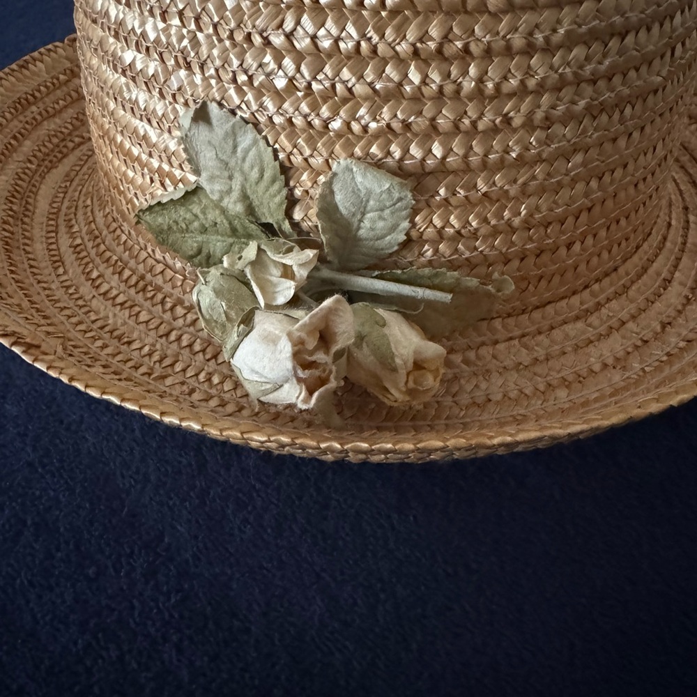 Liz Claiborne - The Villager Tan Straw Hat with Floral Detail - Picture 3 of 8